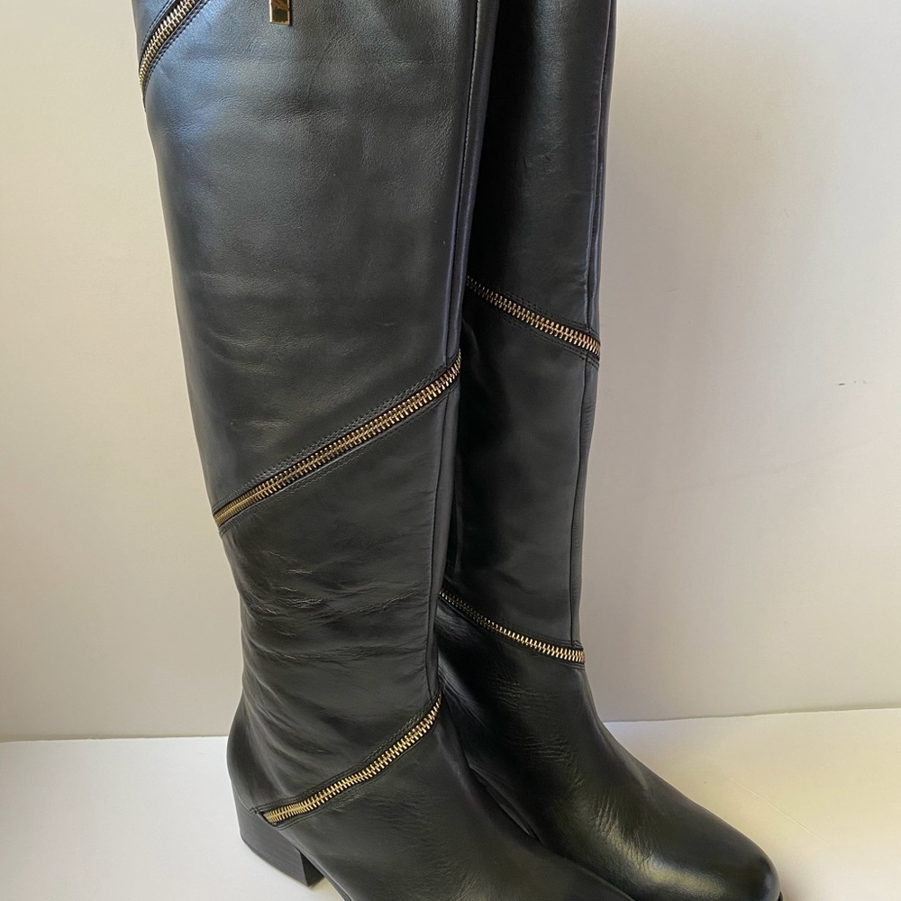 Tall boots Leather Jay Adoni black golden zippers